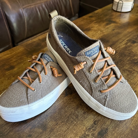 Sperry Top Sider - Picture 1 of 3